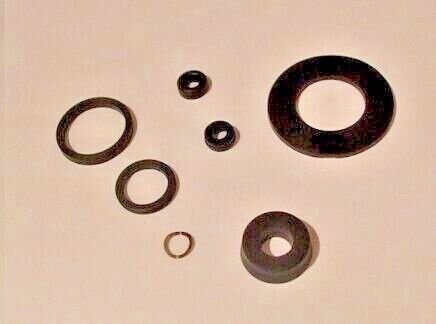 BRAKE MASTER CYLINDER REPAIR SEALS KIT (Ford Zephyr MkIV & Zodiac Mk4) (Oct 68- 72) (** With Tandem Brakes **)