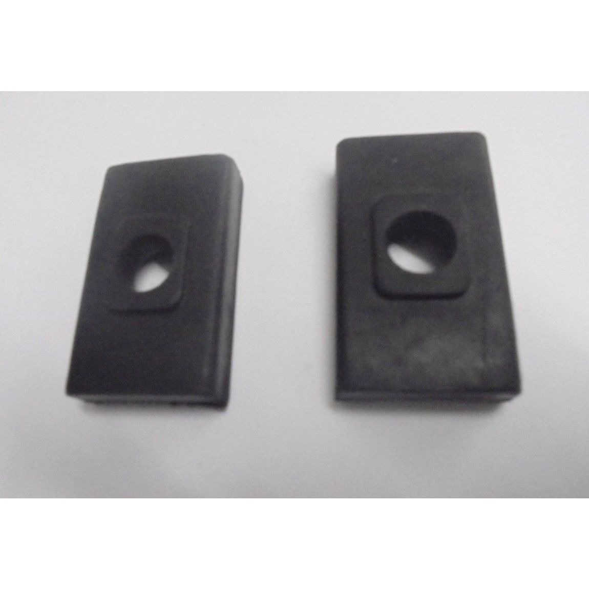 GEARBOX MOUNTS SIDE BUFFERS x2 (MG Magnette) (Mk3 & Mk4) (1959- 68) 
