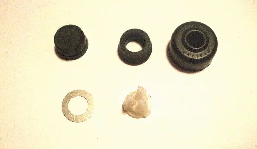 BRAKE MASTER CYLINDER REPAIR SEALS KIT (Jaguar Mk1) (**Front Drums**) (1956-58) 