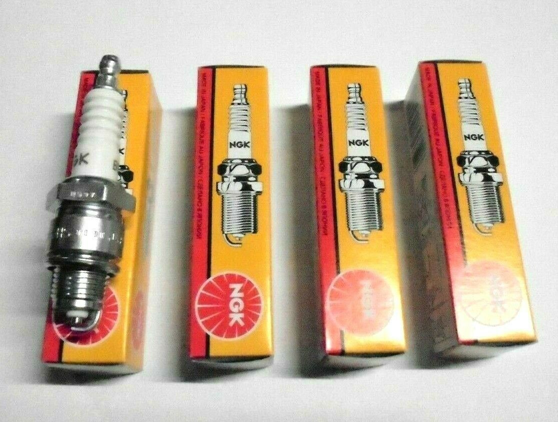 SPARK PLUGS x4 (Triumph Herald) (1200 & 12/50) (1147cc Only) (1962- 70) 