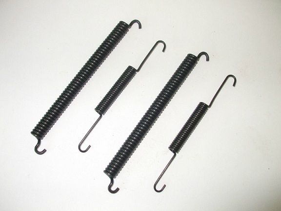 REAR BRAKE SHOE SPRINGS x4 (MG TD TF) (1950- 55)