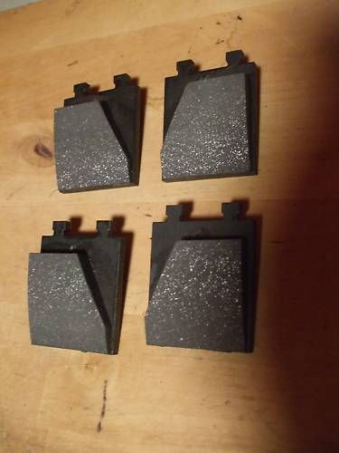 HANDBRAKE PADS (Ferrari 330GTC, 365GTC, & 365 GTB4 Daytona) HANDBRAKE PADS SET (1968- )  