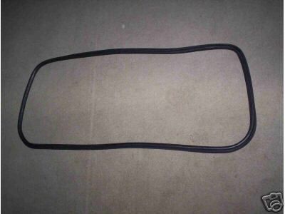 FRONT WINDSCREEN RUBBER SCREEN SEAL (Triumph Spitfire & GT6) (1970 Onwards)