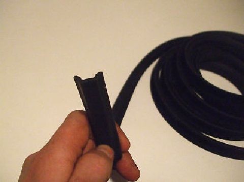 WINDOW CHANNEL FELT RUBBERS x2 (Ford Cortina Mk1) (2 Door) (1962- 66) 