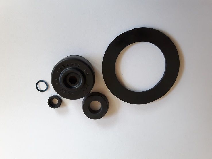 BRAKE MASTER CYLINDER REPAIR SEALS KIT (MG C) (1967- 69)