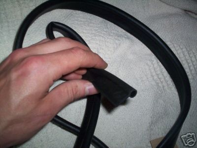WINDSCREEN PILLAR P SEAL (Triumph Herald & Vitesse)